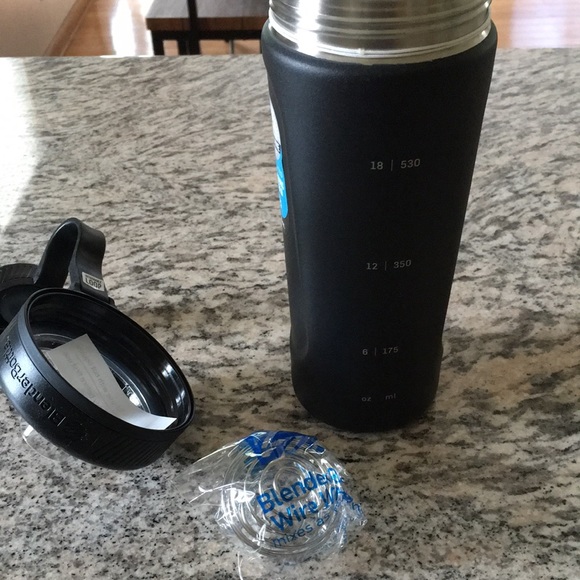 Blender Bottle - Picture 4 of 6